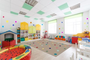 Dywan do przedszkola SOFT 2.40x4.00 Groszki beżowe 